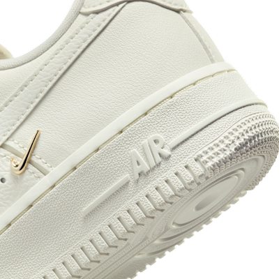 NIKE AIR FORCE 1 07 LX セイル Amazon | [ナイキ] エア フォース 1 '07 LX [W AIR FORCE 1 '07 LX